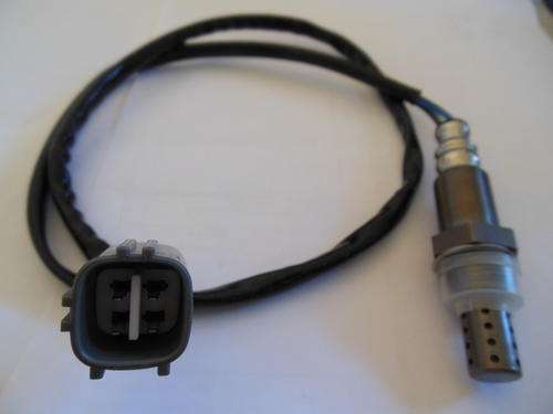 TOYOTA DIRECT FIT FRONT OXYGEN / LAMBDA SENSOR (PRE-CAT) UP STREM