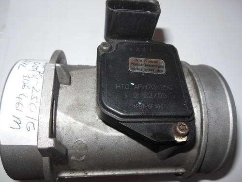 Audi Original Hitachi Maf Sensor Afh70-25C 059906461G 059906461D 059906461M Fm25217