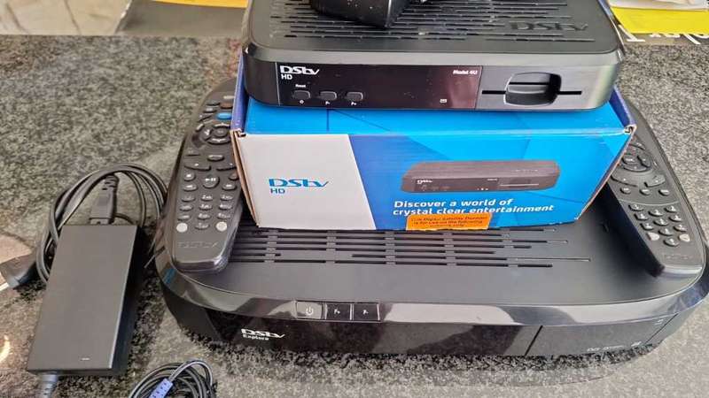 DSTV decoders Explora and Xtra View. 2 for less than the price of one!!!!