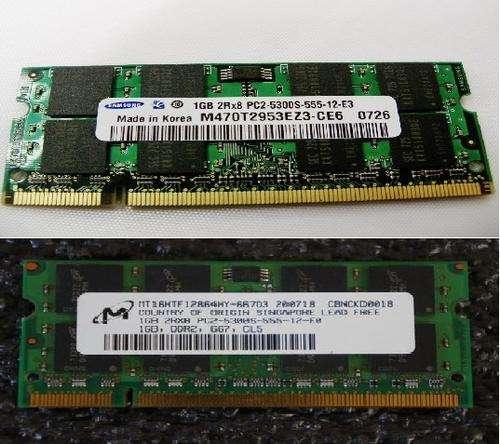 2 x 1GB 2RX8 PC2-5300S-555-12 Laptop RAM