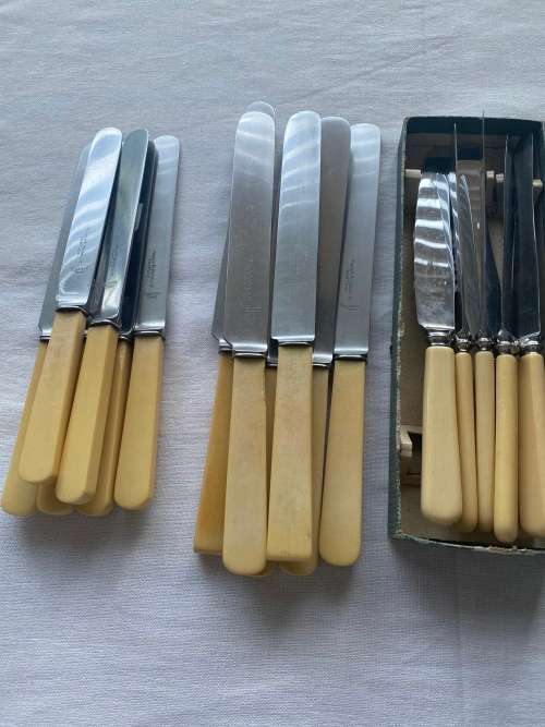 Mappin+WEBB BONE HANDLED LARGE KNIVES NOW R599