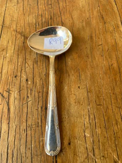 EPNS CHILDS SPOON LOVELY CONDITION Now only R88