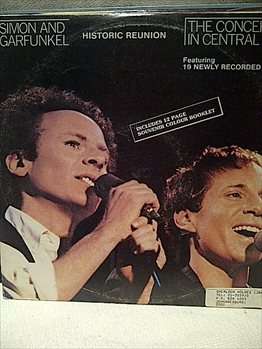 Simon and Garfunkel : The Concert in Central Park : 2 LP set in VG Condition