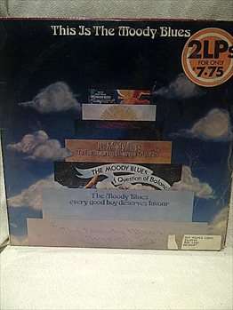 THIS IS THE MOODY BLUES - DOUBLE LP in good condition