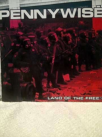 Pennywise : Land of the free