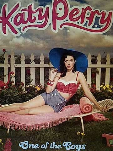 Katy Perry : One of the Boys (CD FOR SALE)