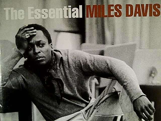 THE ESSENTIAL MILES DAVIS - 2 CD SET