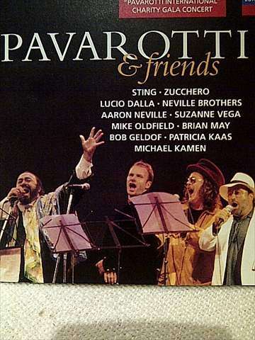 Pavarotti and friends : CD : CD