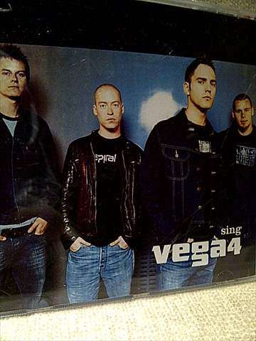 Vega 4 : Sing : CD