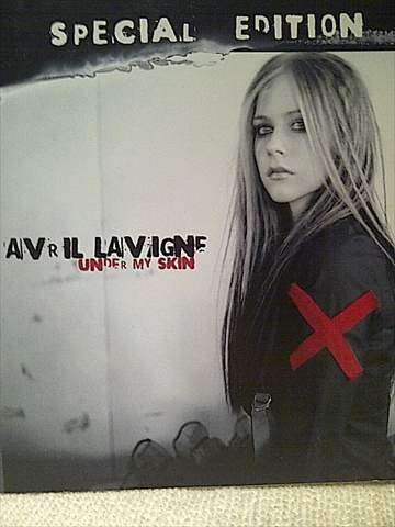 Avril Lavigne:Under my skin : Specail Edition : CD plus bonus DVD : CD