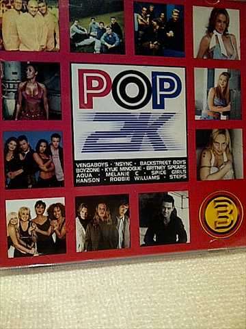 Pop 2K : CD