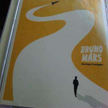 Bruno Mars : doo-wops and hooligans : CD