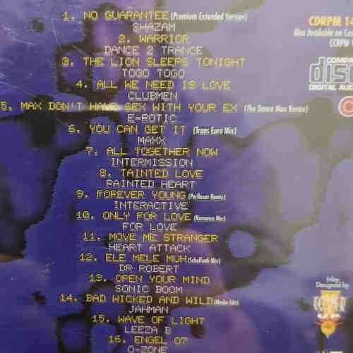 The world is dancing Volume 2 : Various Artists : CD