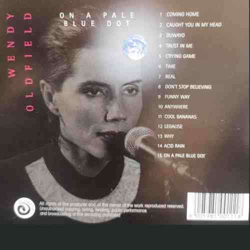 Wendy Oldfield On a Pale Blue Dot : CD
