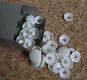Newey Trims Easy Cover Buttons Plastic 11mm set of 5