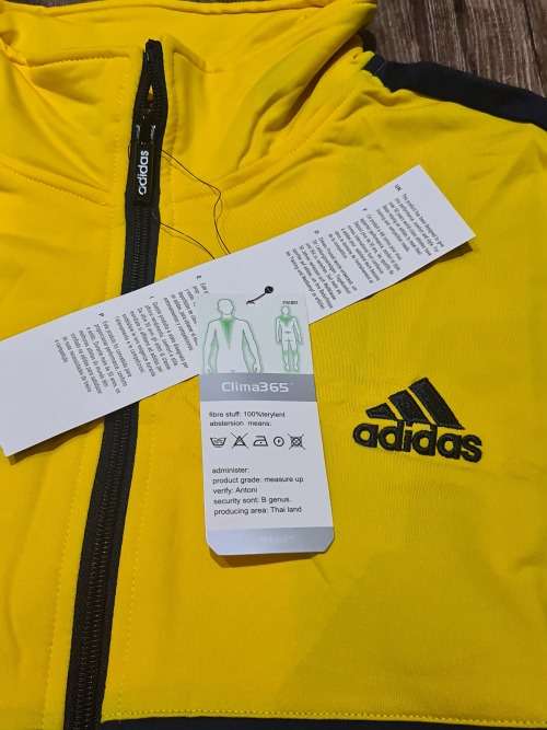 NEW ORIGINAL LARGE UNISEX ADIDAS CLIMA365 TRACKSUIT (SEE DESCRIPTION)