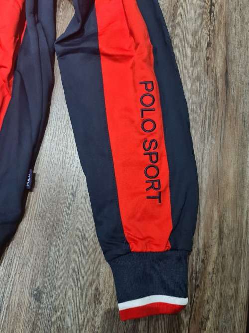 MEDUIM NEW ORIGINAL UNISEX POLO TRACKSUIT (SEE DESCRIPTION)