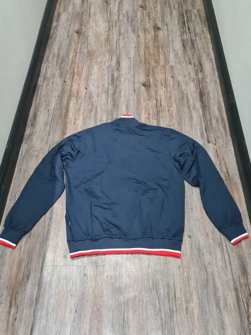 MEDUIM NEW ORIGINAL UNISEX POLO TRACKSUIT (SEE DESCRIPTION)