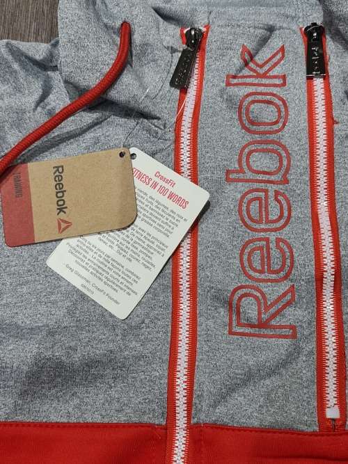 Jackets Coats NEW ORIGINAL UNISEX REEBOK CROSSFIT TRACKSUIT LARGE SEE DESCRIPTION was sold for 500.00 on 14 Oct at 14 01 by Momo9876 in Durban ID 570470879