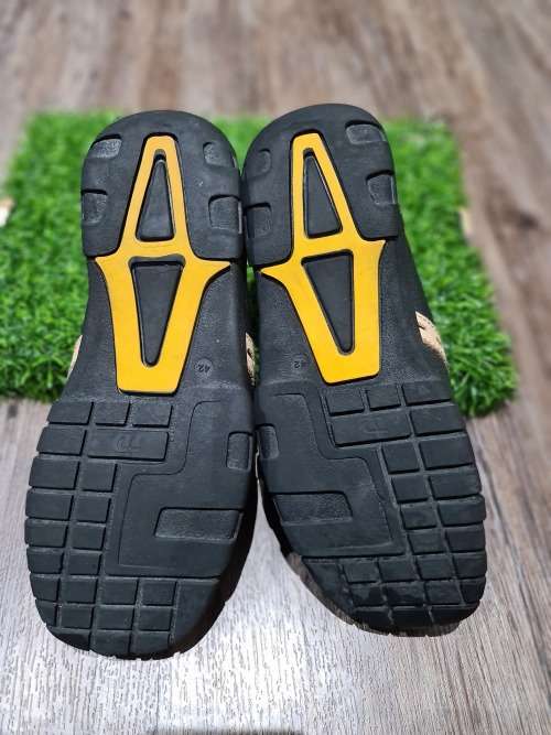 ORIGINAL ID SMART CASUAL SNEAKER UK 8 ( SEE DESCRIPTION)