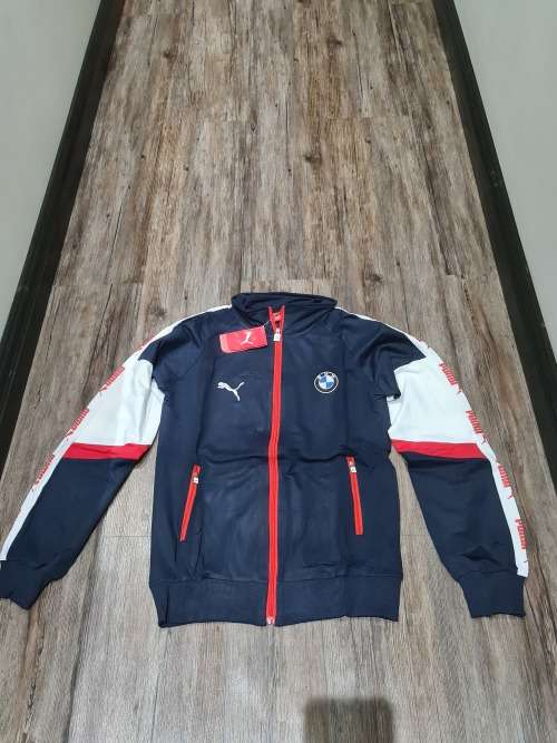 NEW LARGE UNISEX  TRACKSUIT (SEE DESCRIPTION)