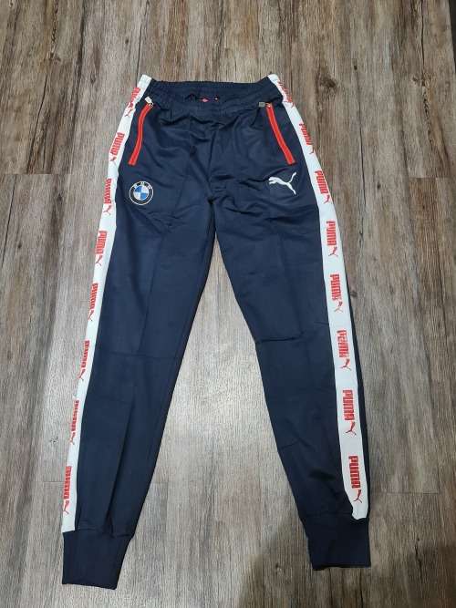 NEW LARGE UNISEX  TRACKSUIT (SEE DESCRIPTION)
