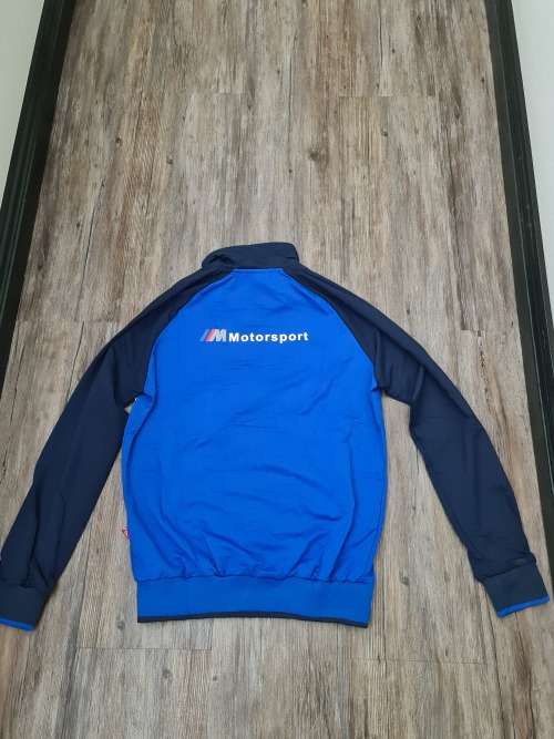 NEW UNISEX XL PUMA TRACKSUIT (SEE DESCRIPTION)