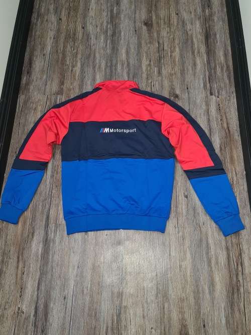 NEW UNISEX MEDIUM PUMA TRACKSUIT (SEE DESCRIPTION)