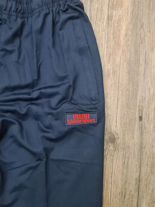 NEW UNISEX MEDIUM PUMA BMW MOTOR SPORTTRACKSUIT (SEE DESCRIPTION)