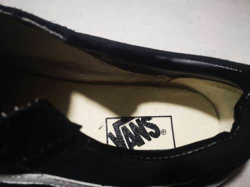 NEW UNISEX VANS OLD SKOOL- UK 4.5