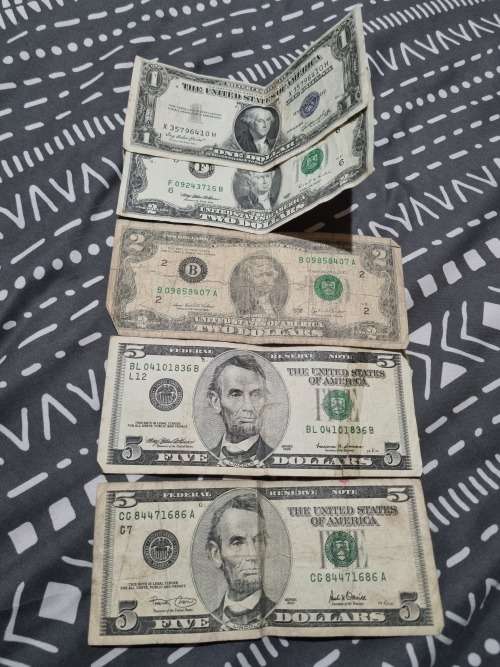 Mixed Currency Notes
