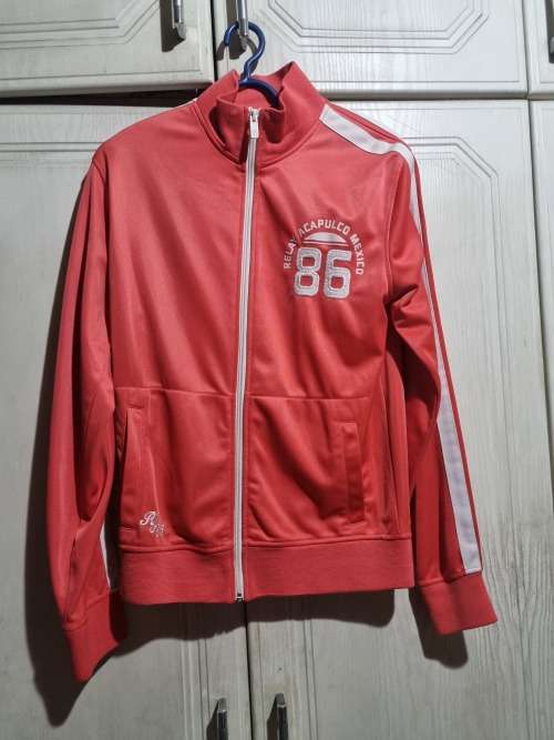MENS WINTER CLOTHING ITEMS SIZE SMALL