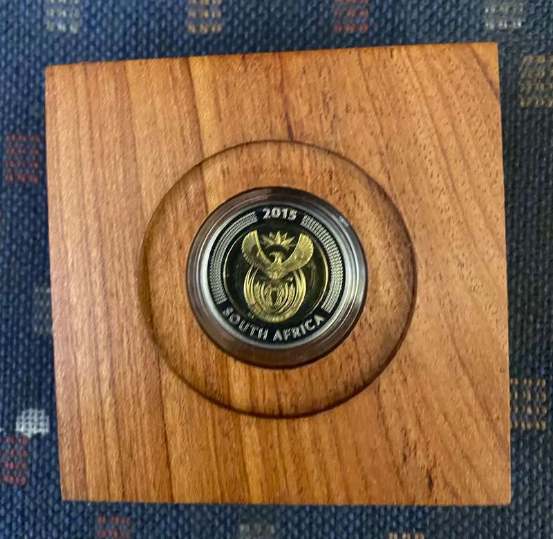 2015 Griqua Town proof R5 in box including magnifier and c.o.a