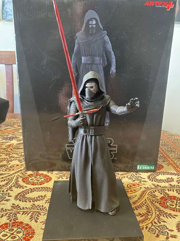 STAR WARS THE FORCE AWAKENS KYLO REN KOTOBUKIYA 1:10 ARTFX+ STATUE - MAKE ME AND OFFER