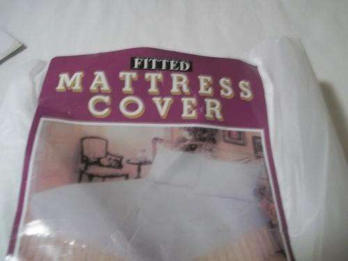 Mattress protector