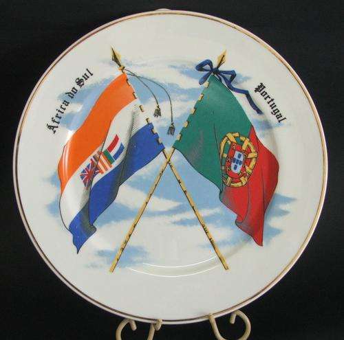 AFRICA DO SUL / PORTUGAL WALL PLATE 26.5 CM