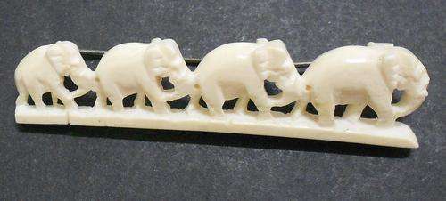 VINTAGE IVORY ELEPHANT BROOCH