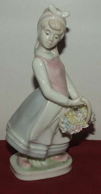BEATIFUL LTD. ED. CARLOS FERNANDEZ FROM SPAIN  HIGHT 19.5CM