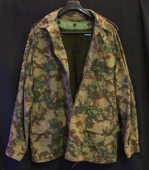 KOEVOET JACKET WITH WOOLEN INNER BREAST SIZE 138 CM ( FYN BLAAR )