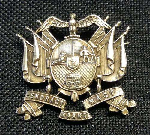 ZAR BOER WAR BADGE - EENDRAGT MAAKT MAGT  "" In Mint Condition""  Very RARE