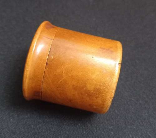 Antique thread bobbin box, circular wooden bobbin box, antique Victorian sewing box