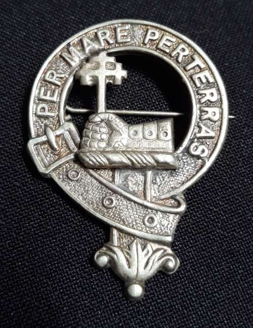Vintage Mac Donald Clan Crest Badge / Brooch Motto Per Mare, Perterras            A88