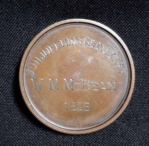 W.M. Macbean 1926 Engineering Geometry Medallion University Cape Town 1829 - 1918 Size: 41mm     B10
