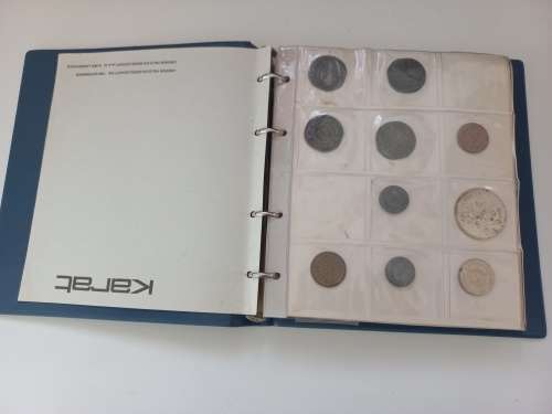 86 Unresearched Tokens And Medallions In File   ( Weight Of File 1.365kg )  STARTING @ R1