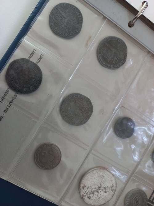 86 Unresearched Tokens And Medallions In File   ( Weight Of File 1.365kg )  STARTING @ R1