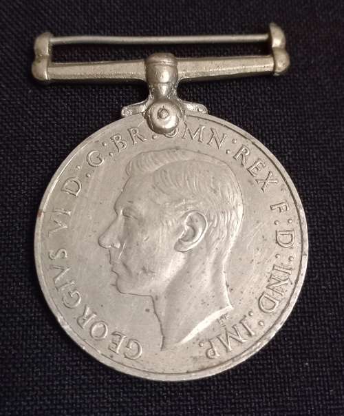 1939 - 1945 The Defence Medal   187965 R.R. WILSON         M15