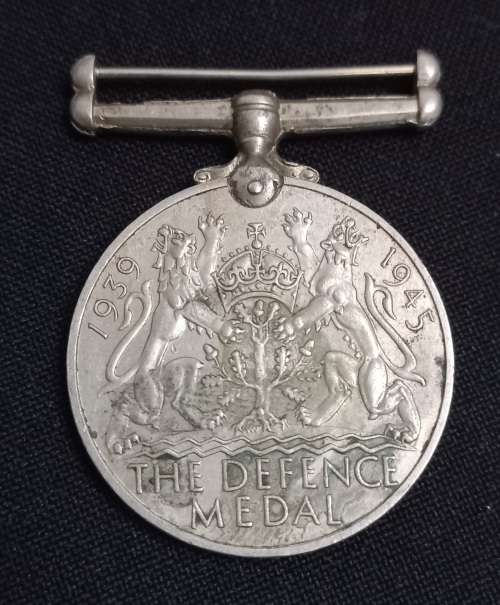 1939 - 1945 The Defence Medal C 168125 W.J. SWARTZ           M18
