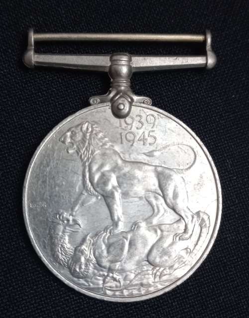 WW2 1939 - 1945 Medal   Unnamed            M19