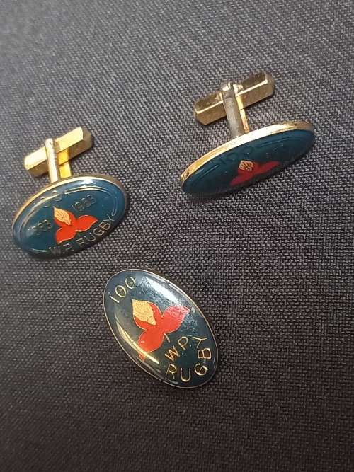 Vintage WP. Rugby Cufflinks 1883 - 1983 And Lapel Badge         G5