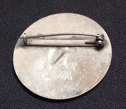 Sing Speel Strewe Volksang Volkspele Badge   Size: 43mm           U6